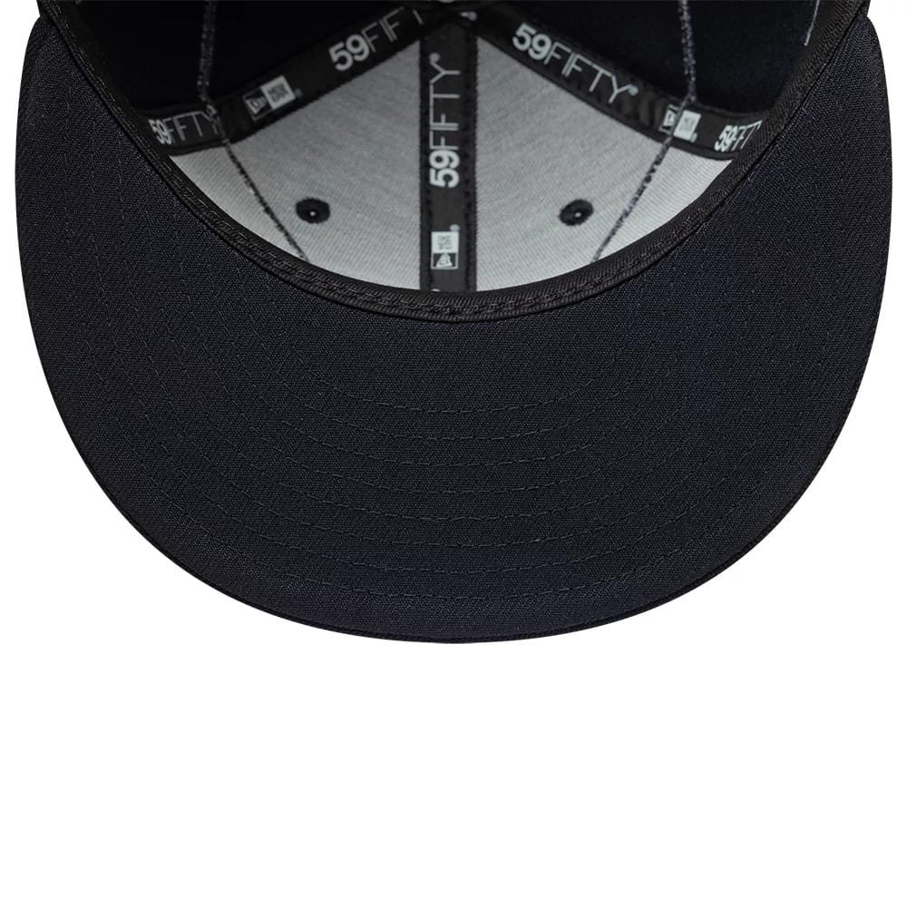 Pictured is this New Era Beaded Wings 59FIFTY Fitted cap in navy. 7