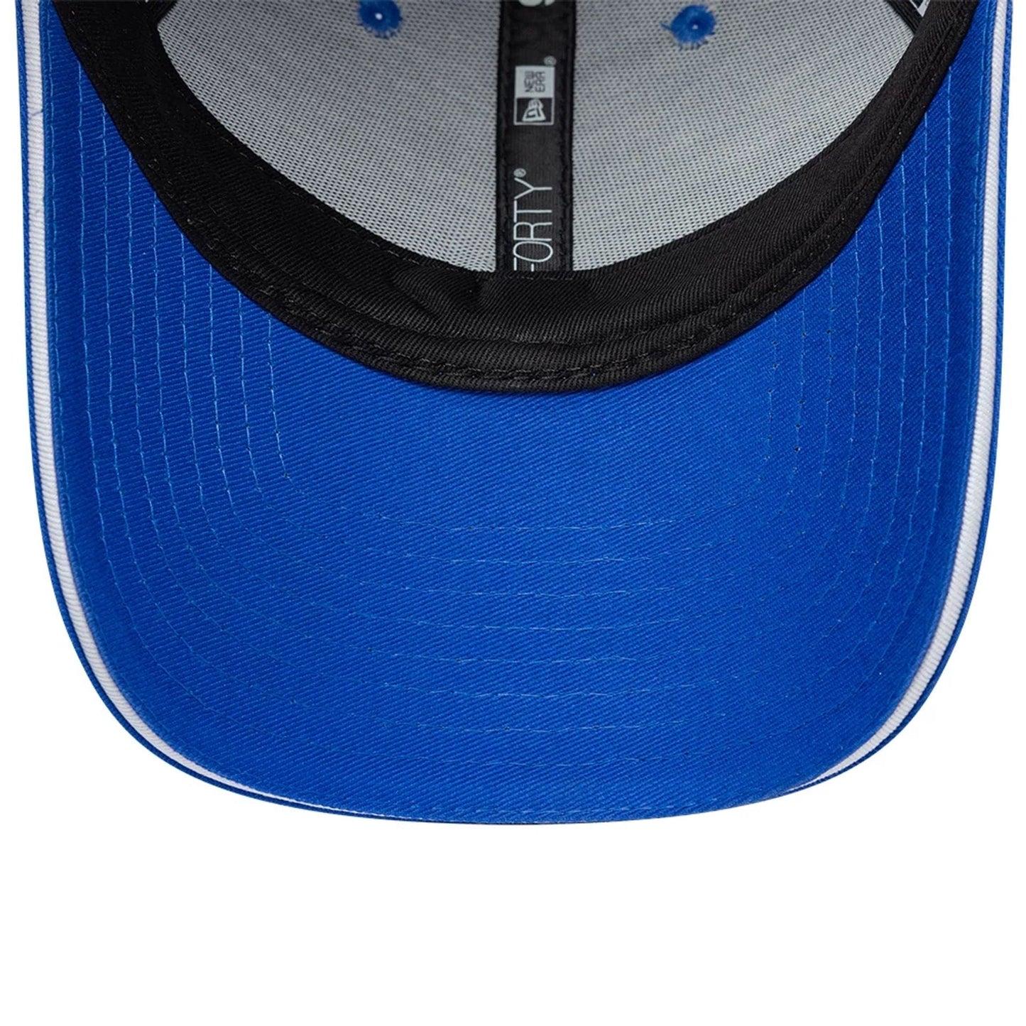Pictured is this Essential Visa Cash App Racing Bulls 9FORTY Adjustable cap in bright blue. 7
