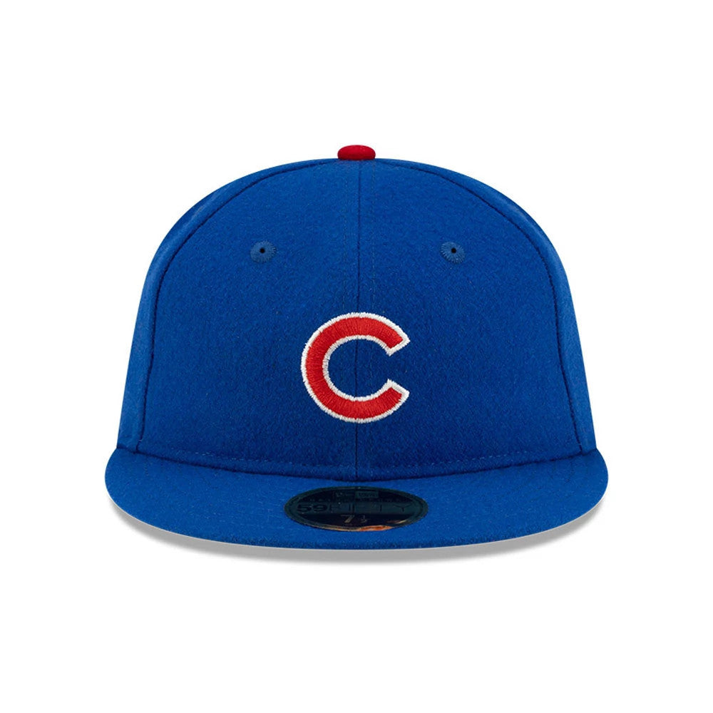 Pictured is this FOG X MLB Chicago Cubs Retro Crown 59FIFTY Fitted cap in blue. 3