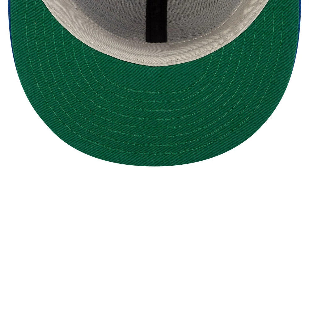 Pictured is this FOG X MLB Chicago Cubs Retro Crown 59FIFTY Fitted cap in blue. 2