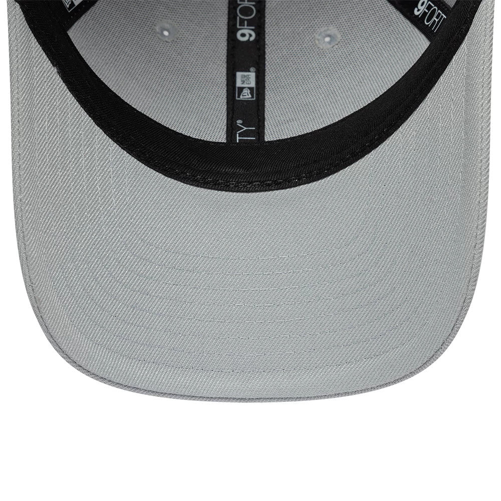 Pictured is this Colucci X New Era 9FORTY cap in grey. 7