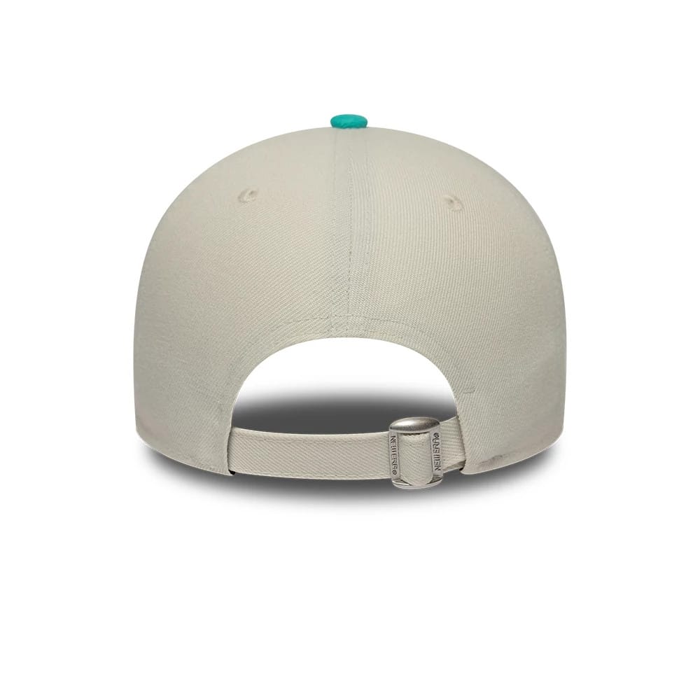 Pictured is this Colucci X New Era 9FORTY cap in white. 7