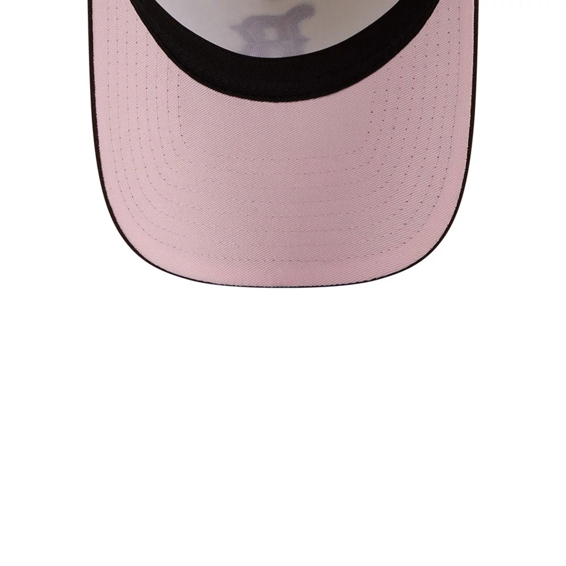 Pictured is this MLB City Script Boston Red Sox 9FORTY A-Frame cap in Cream. 2