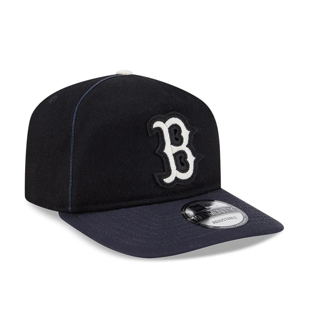 Boston Red Sox MLB Felt Logo Navy New Era 19TWENTY Adjustable Cap, three-quarter view showing a raised white felt B logo on the front panel, with a navy flat visor and a 19TWENTY size sticker on the visor.