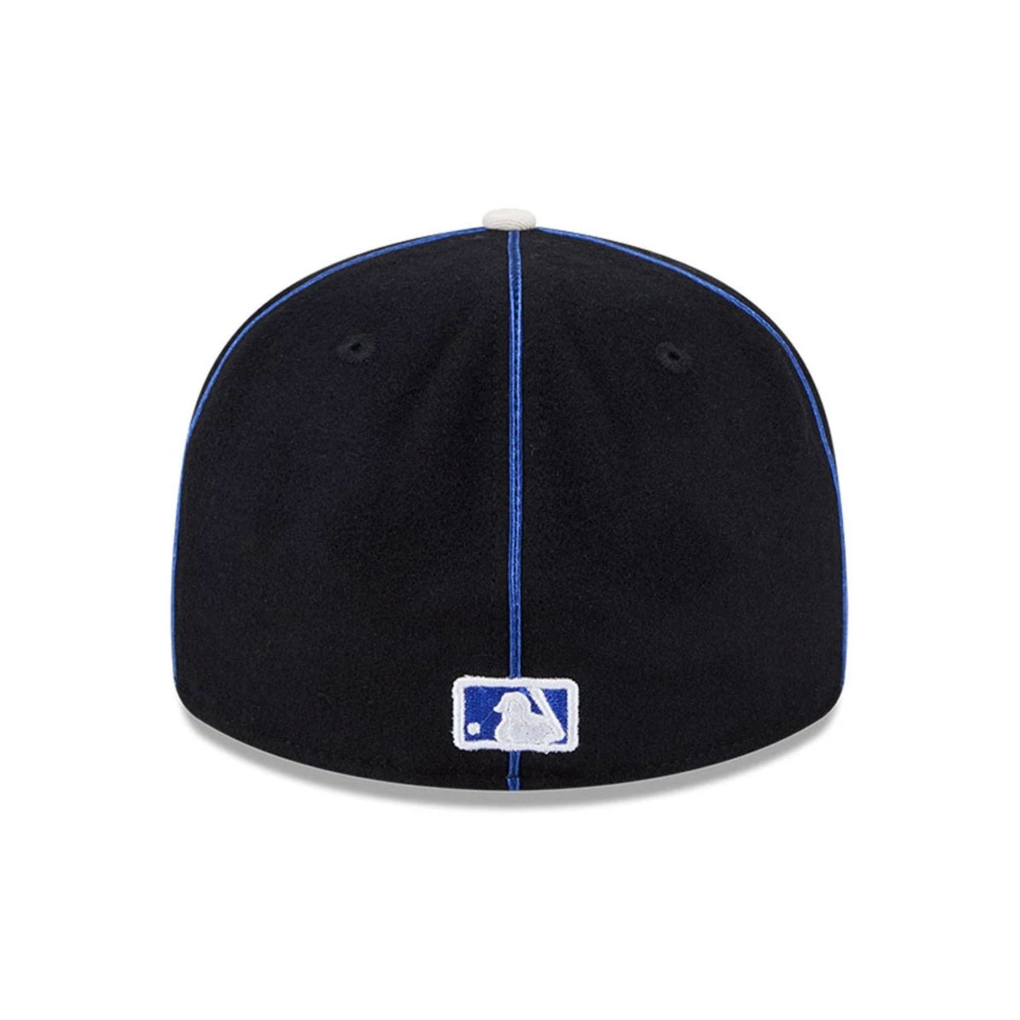 Pictured is this MLB Felt Logo New York Mets Retro Crown 59FIFTY Fitted cap in blue. 7
