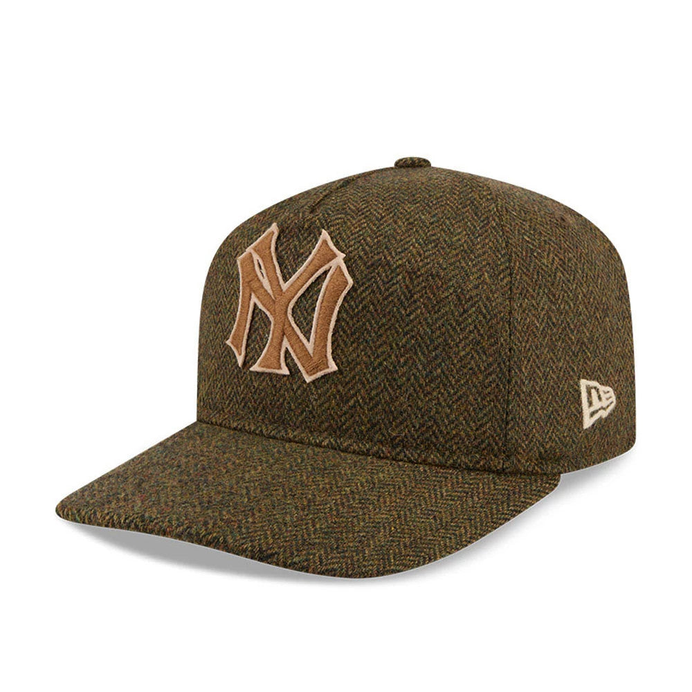 Pictured is this MLB X Moon New York Yankees 19TWENTY cap in green. 3