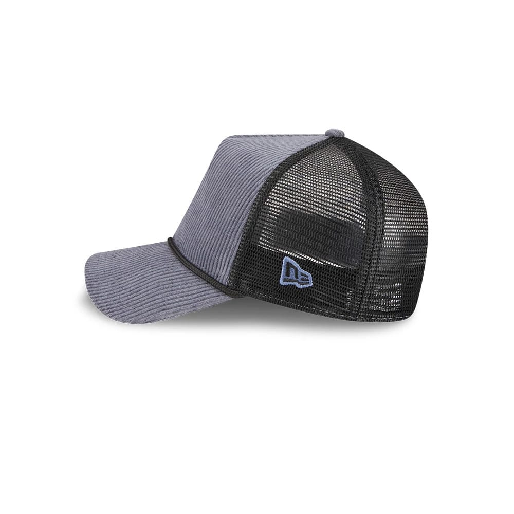Pictured is this New Era Wide Cord 9FORTY A-Frame Trucker cap in dark blue. 4