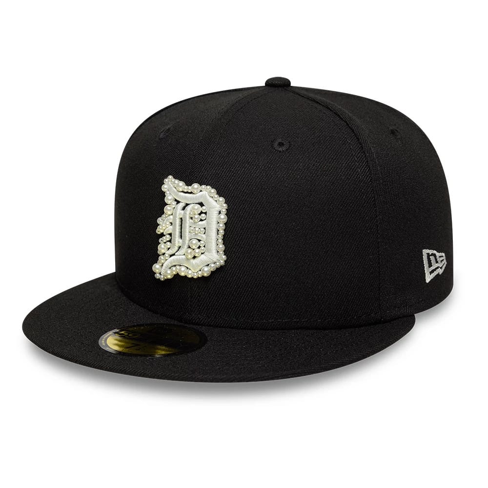 Pictured is this MLB Faux Pearl Detroit Tigers 59FIFTY Fitted cap in black. 1