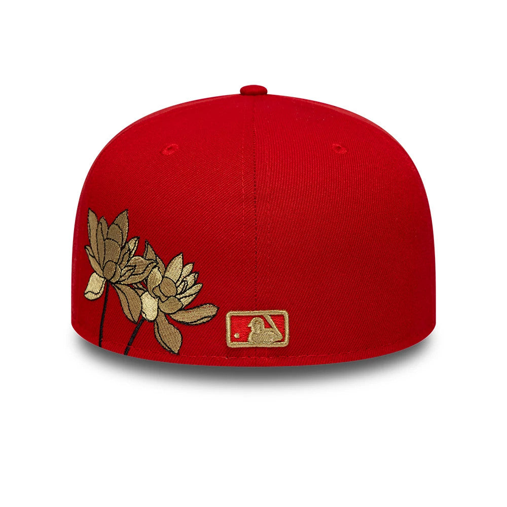 Pictured is this MLB Horseshoe LA Dodgers 59FIFTY Fitted cap in red. 4