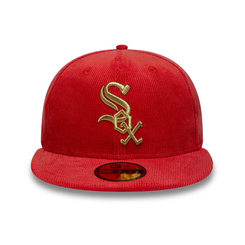 Chicago White Sox MLB Cord Red New Era 59FIFTY Fitted Cap, front view showing the gold embroidered Sox logo on the front panel, complemented by a matching red flat visor and a gold 59FIFTY size sticker on the visor.