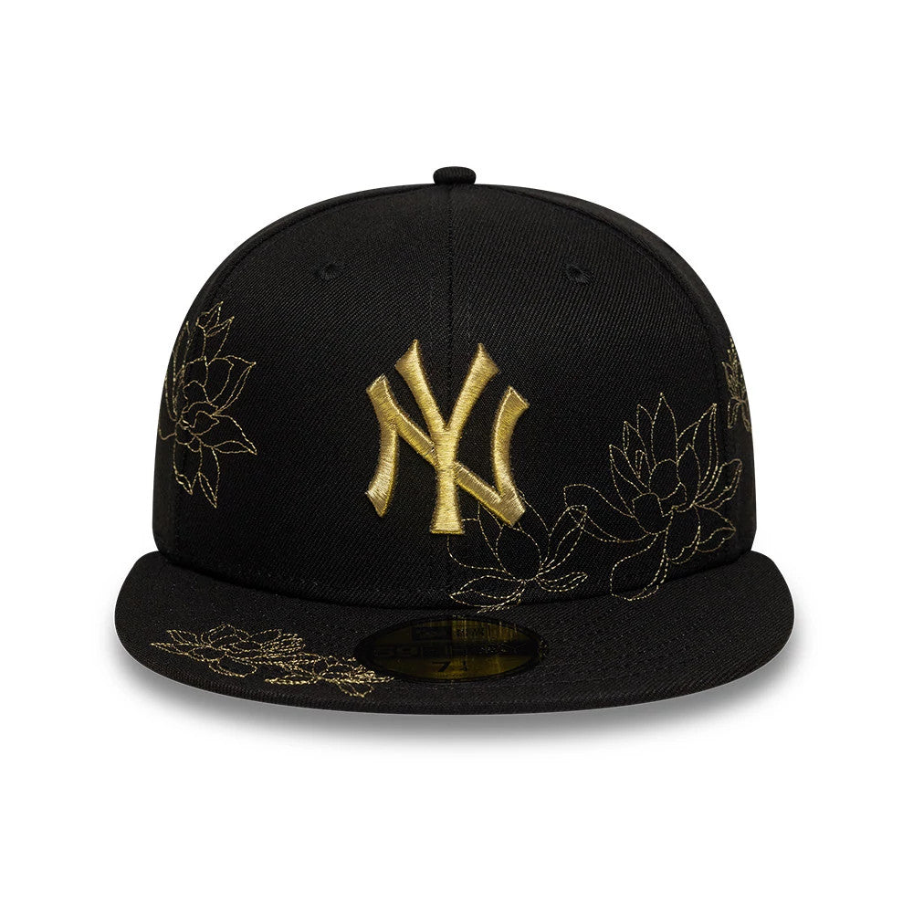 New York Yankees MLB Floral Black New Era 59FIFTY Fitted Cap, front view showing the gold embroidered NY logo on the black crown with floral embroidery in gold, complemented by a black flat visor with a gold 59FIFTY size sticker.