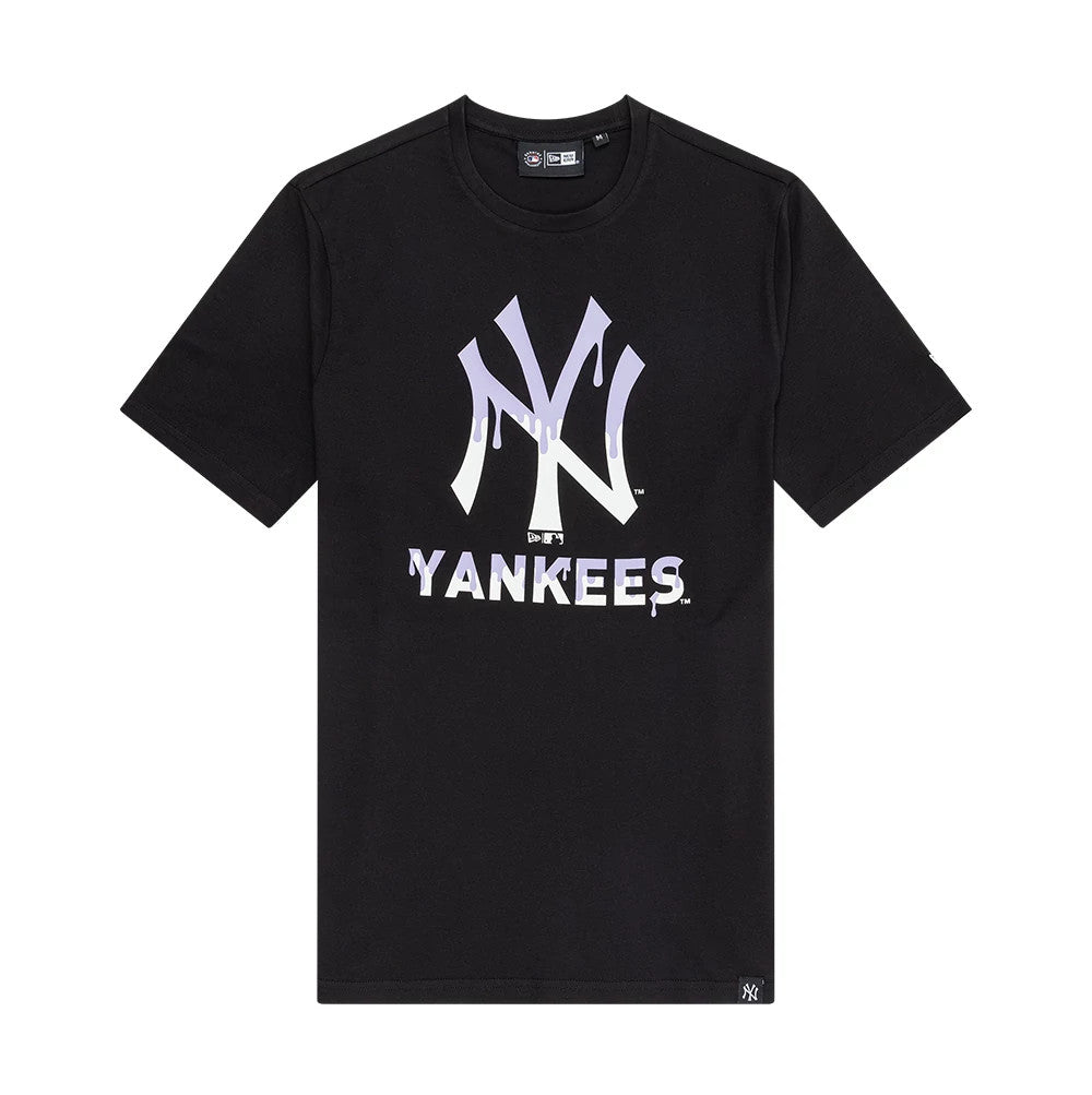 New Era New York Yankees MLB Drip Black T-Shirt, front view showcasing the NY logo with a unique drip effect printed in white on the chest, complemented by matching Yankees text beneath and a small embroidered New Era logo tag at the hem.