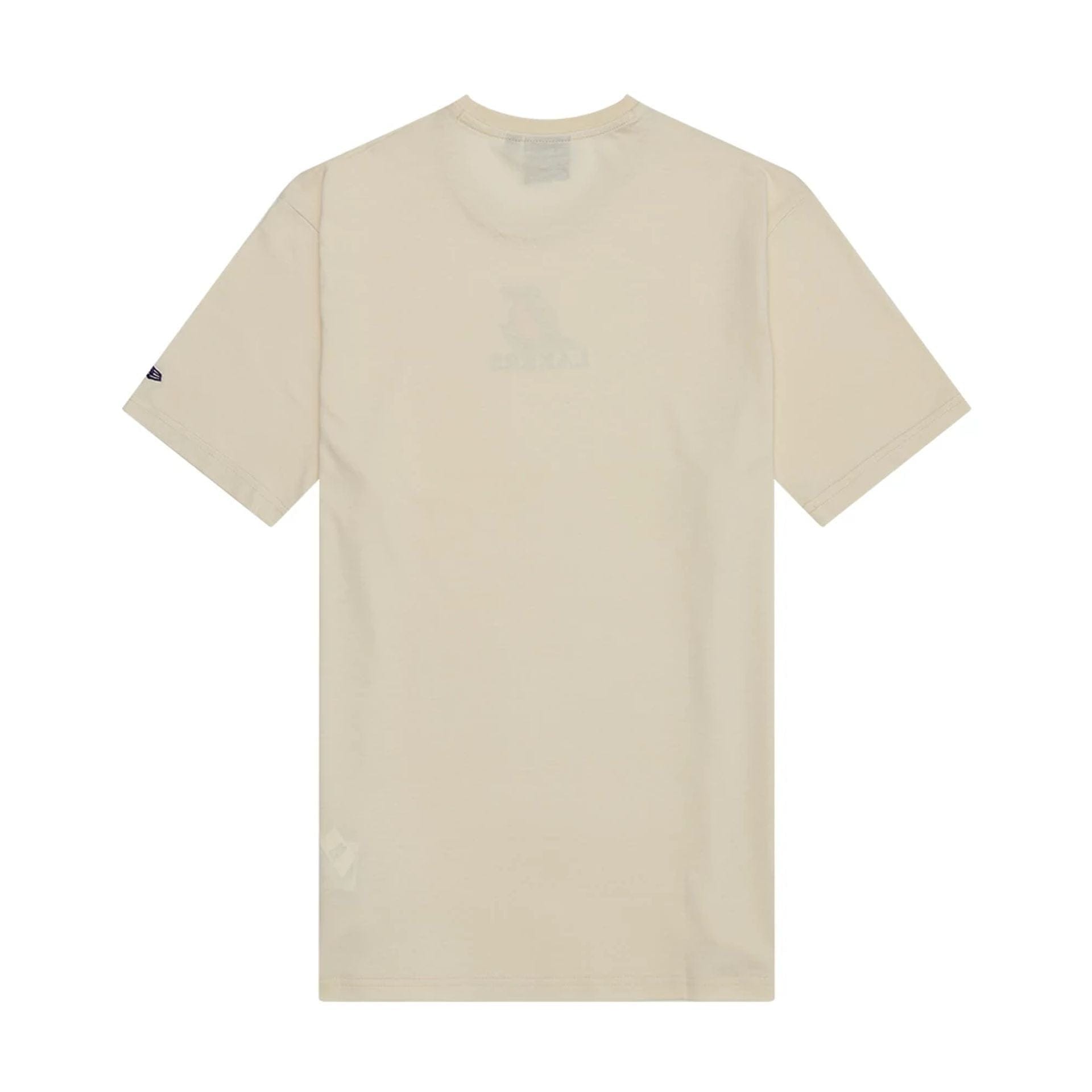 The model is wearing this NBA Wordmark LA Lakers T-Shirt in light beige. 2