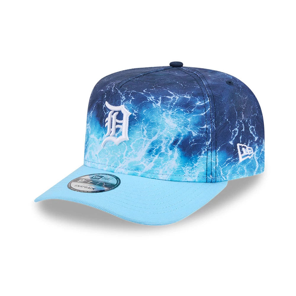 Tigers MLB Deep Water Pastel Blue New Era 9FIFTY A-Frame Snapback Adjustable Cap, three-quarter view showing a raised white embroidered D logo on a water-patterned blue crown, light blue visor with a 9FIFTY size sticker.