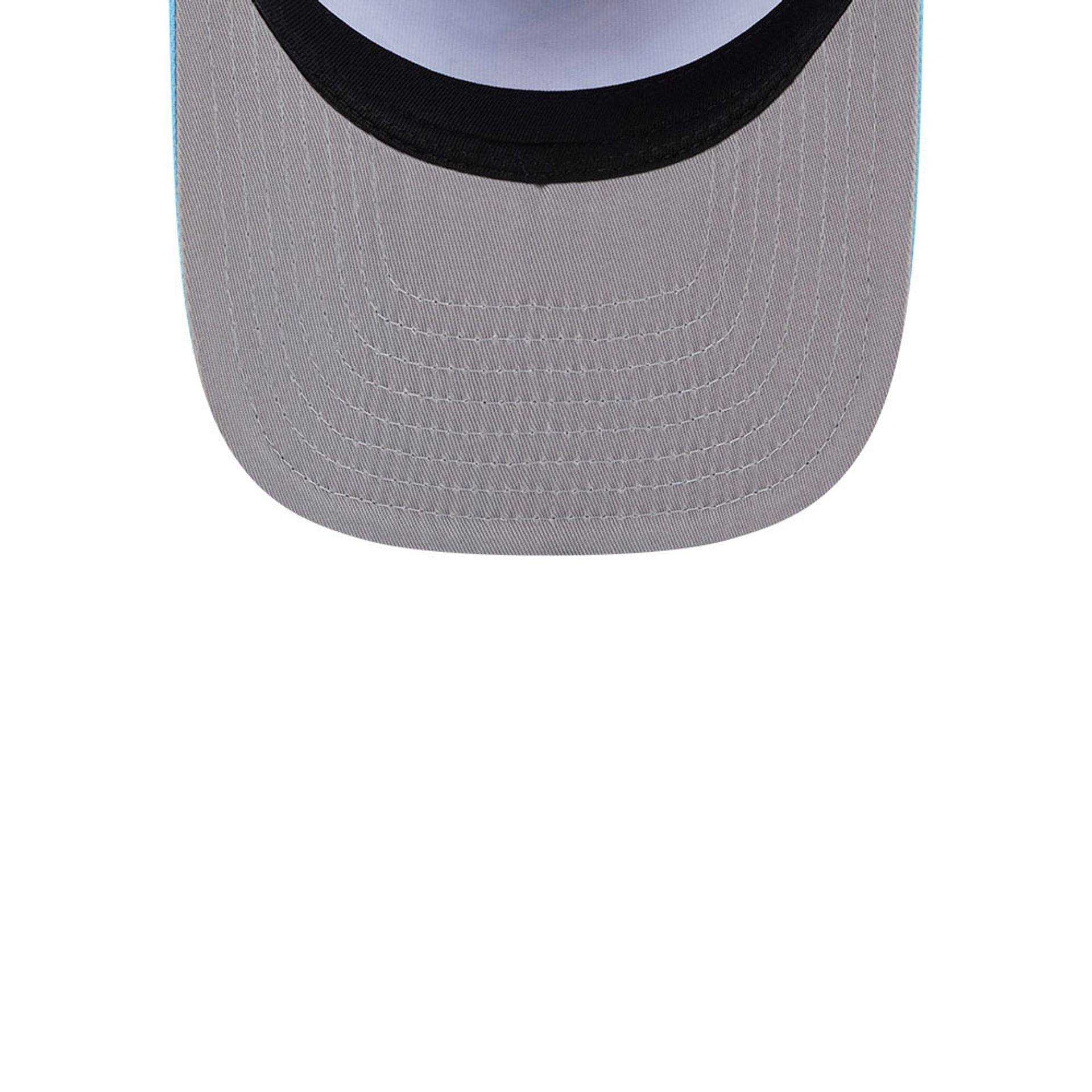 Pictured is this MLB Deep Water Chicago White Sox 9FIFTY A-Frame Snapback cap in pastel blue. 2