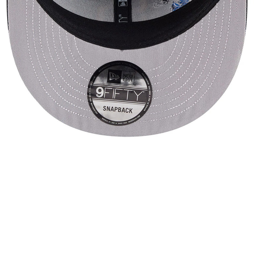 San Diego Padres MLB Vissurf Black New Era 9FIFTY Snapback Adjustable Cap, inside view showing a grey undervisor with a 9FIFTY size sticker, black sweatband, and branded taping along the crown seams.