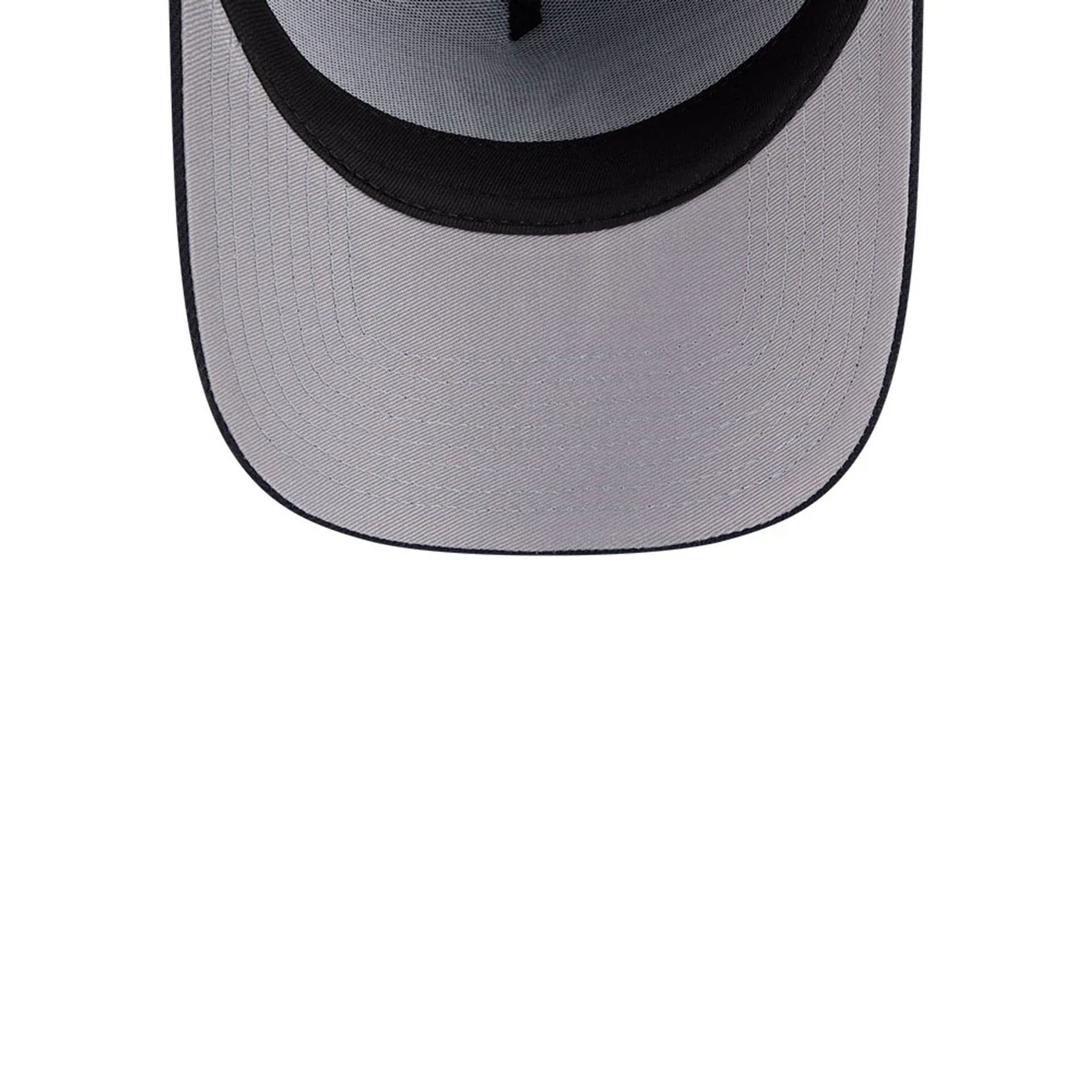 Pictured is this MLB Team Side New York Yankees 59FORTY A-Frame Fitted cap in navy. 2