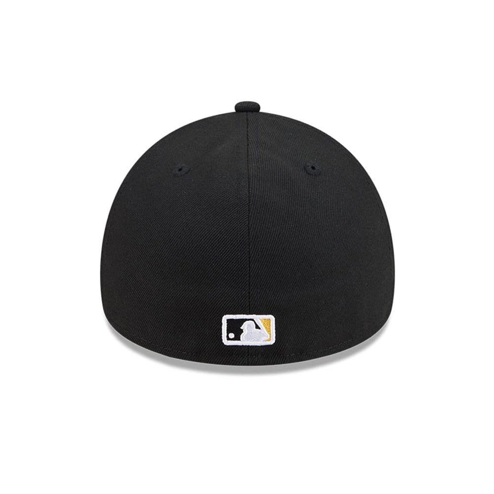Pictured is this MLB Team Side Pittsburgh Pirates 59FORTY A-Frame Fitted cap in black. 6