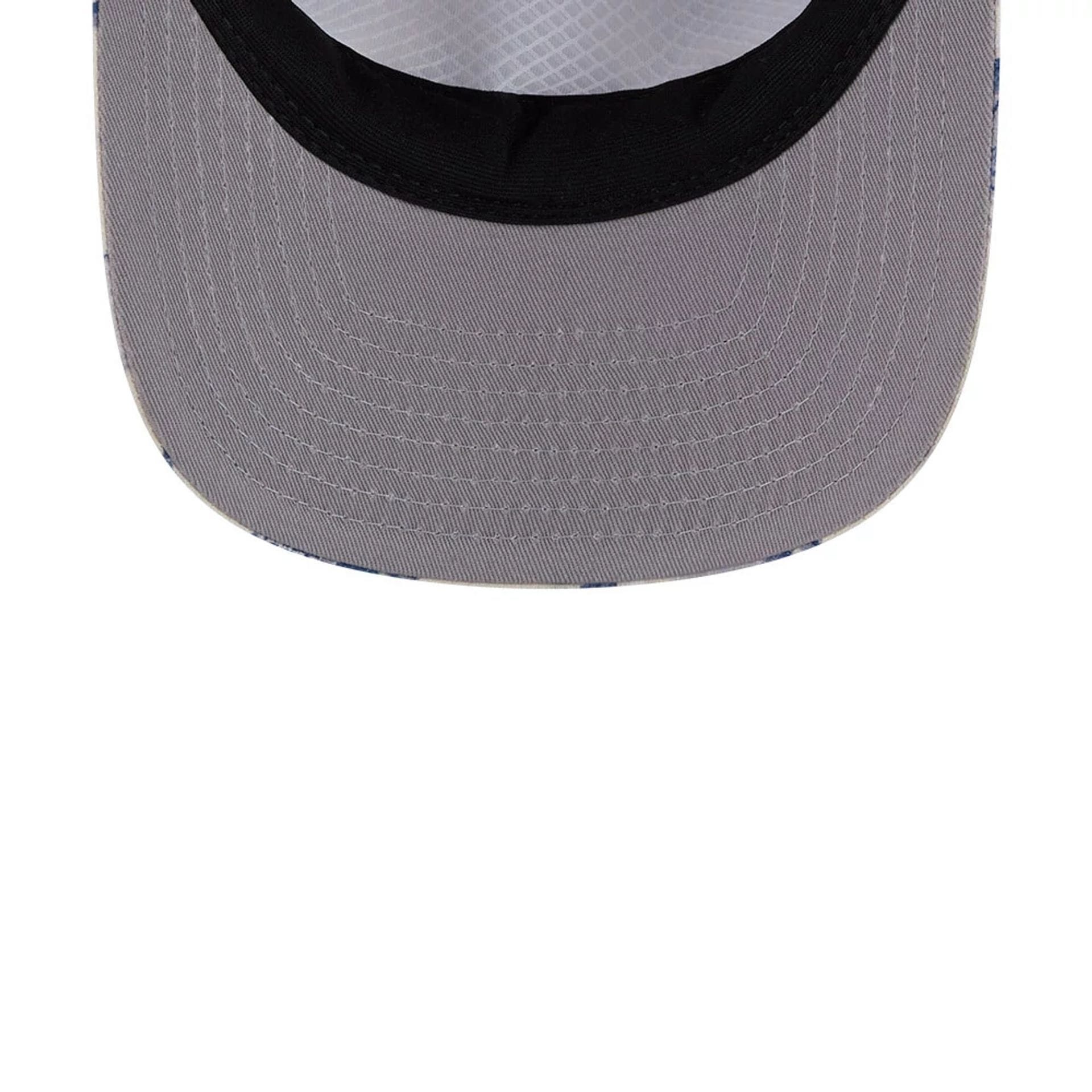 Pictured is this MLB Tropics Atlanta Braves 19TWENTY cap in navy. 2