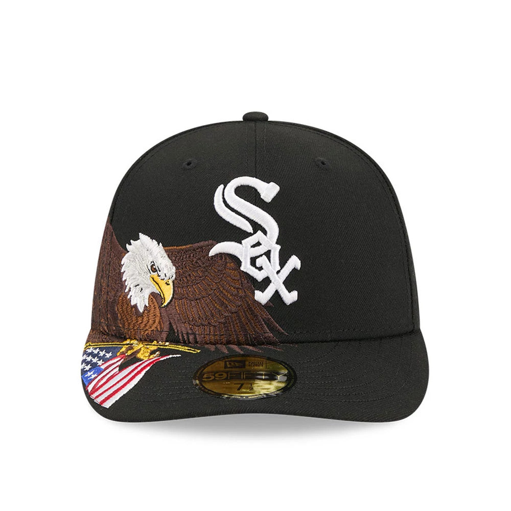 Pictured is this MLB Eagle Chicago White Sox 59FIFTY Fitted cap in black. 3