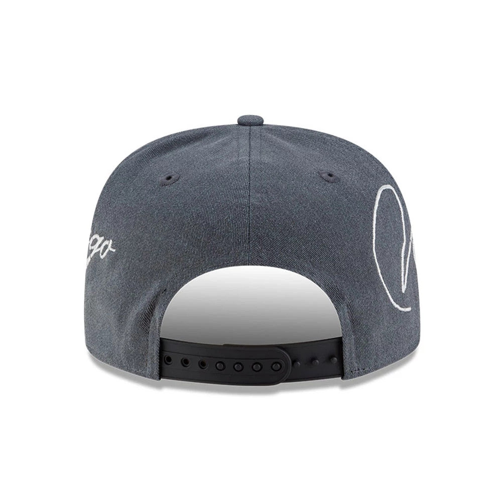 Pictured is this MLB Script Wash Chicago White Sox 19TWENTY cap in dark grey. 7