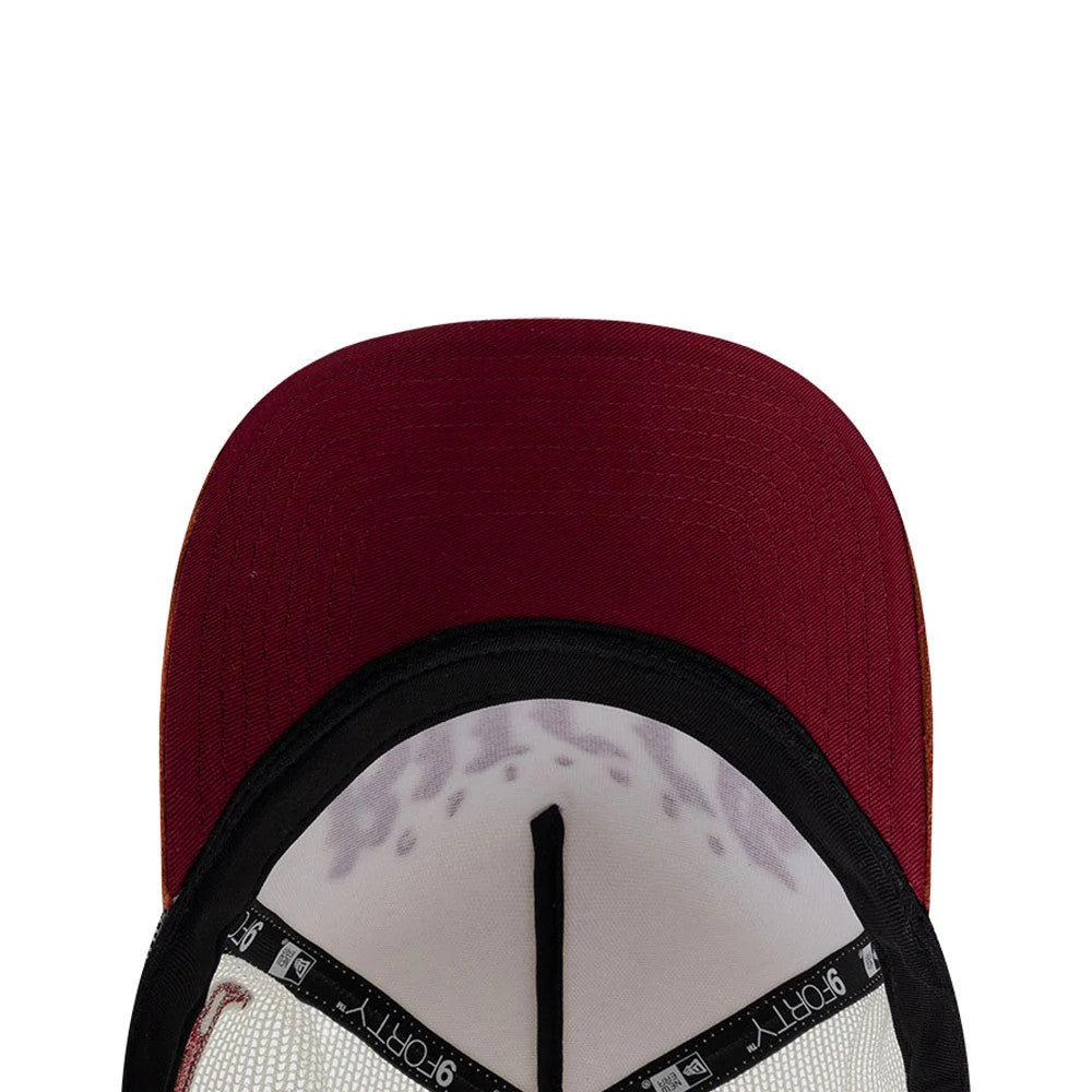 Chicago Bulls NBA Old English White New Era 9FORTY A-Frame Cap, inside view showing a burgundy undervisor, black taping with white 9FORTY branding, and a black sweatband around the structured panels beneath the cap's crown.