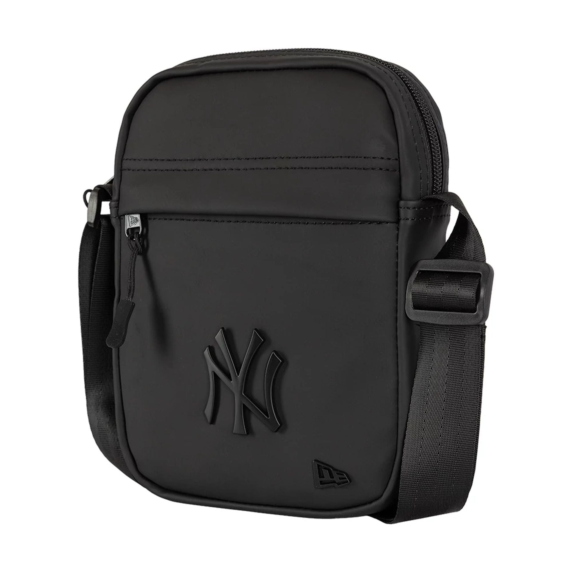 Pictured is this MLB Matte PU New York Yankees Side Bag in black. 1