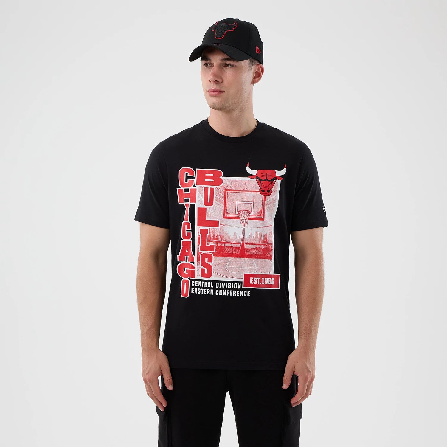 The model is wearing this NBA Court Graphic Chicago Bulls T-Shirt in black. 4