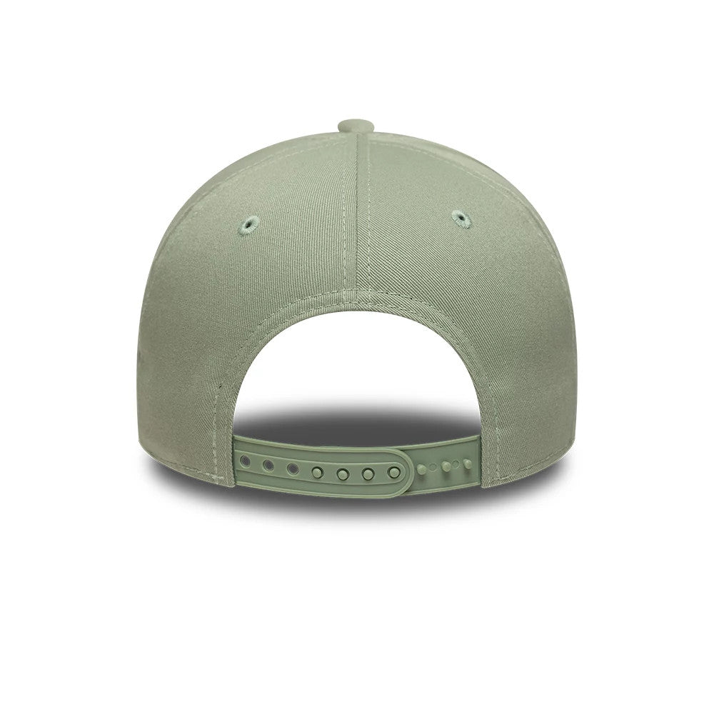 New York Yankees MLB League Essential Pastel Green New Era 9FORTY E-Frame Adjustable Cap, rear view showing the unstructured pastel green crown, pastel green embroidered eyelets, and the matching adjustable strap with multiple fastening holes.