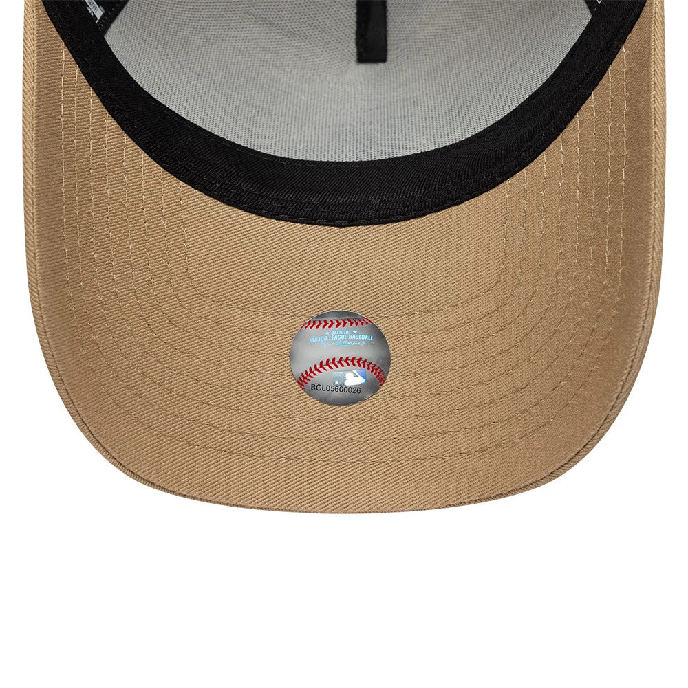 Pictured is this MLB League Essential LA Dodgers 9FORTY E-Frame cap in light beige. 5