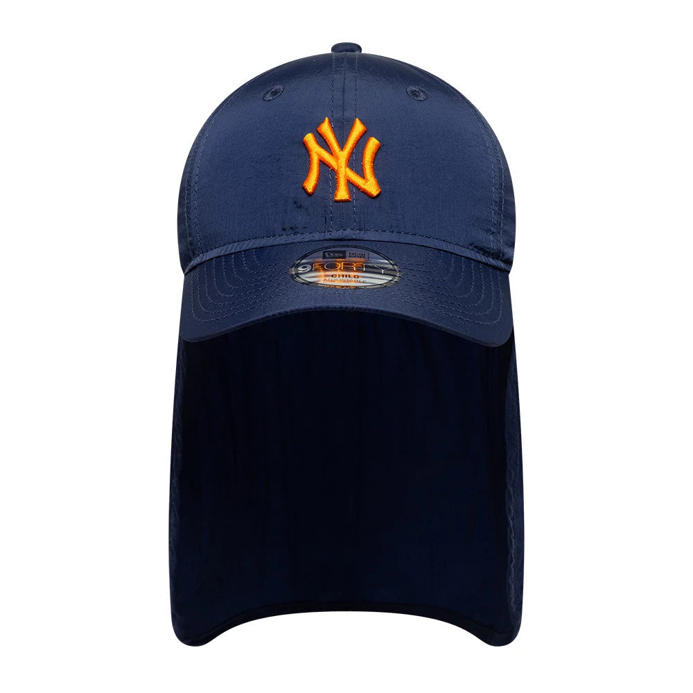 Pictured is this Child MLB Sun Shield New York Yankees 9FORTY cap in navy. 2