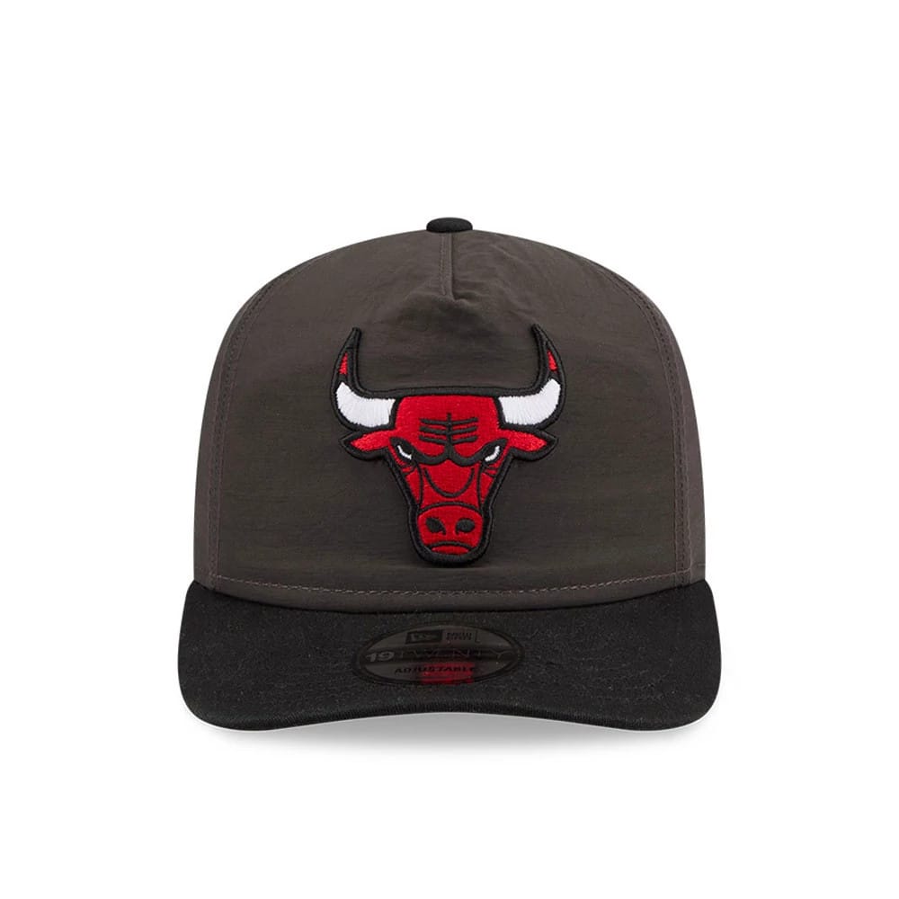 Pictured is this NBA Nylon Chicago Bulls 19TWENTY cap in black. 3