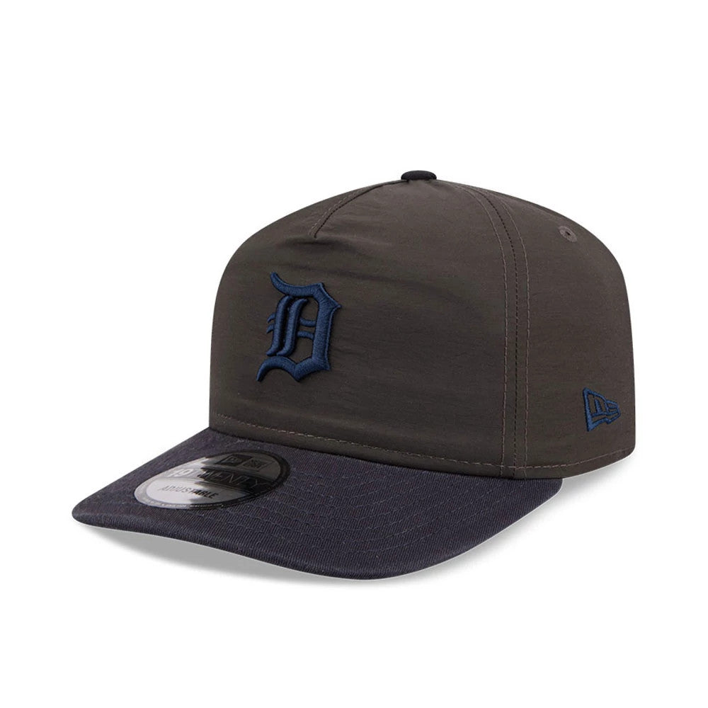 Detroit Tigers MLB Nylon Black New Era 19TWENTY Adjustable Cap, three-quarter view showing the navy blue embroidered Detroit Tigers logo on the front panel, complemented by the matching New Era flag logo on the left side.