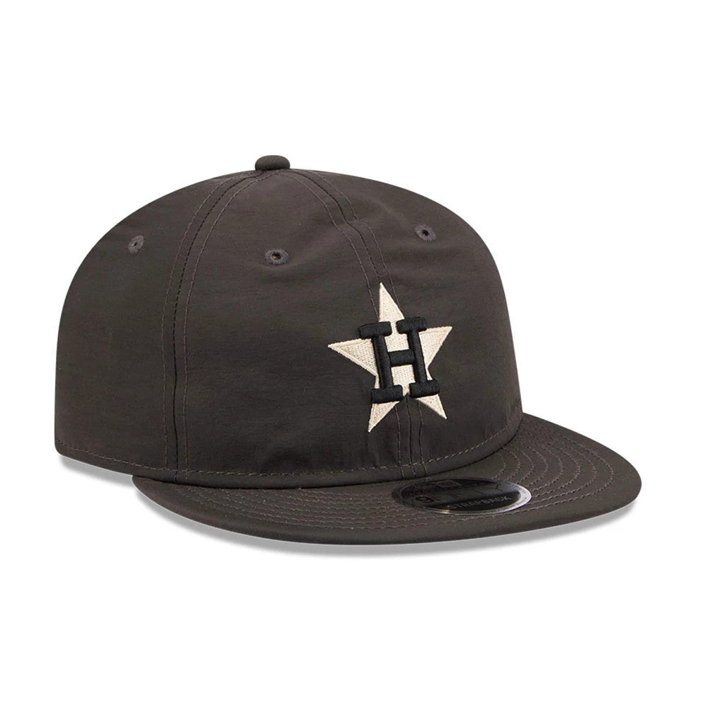 Houston Astros MLB Nylon Black Retro Crown New Era 9FIFTY Adjustable Cap, three-quarter view showing the raised black embroidered H logo inside a white star on the structured black crown, with a curved visor and a 9FIFTY size sticker.