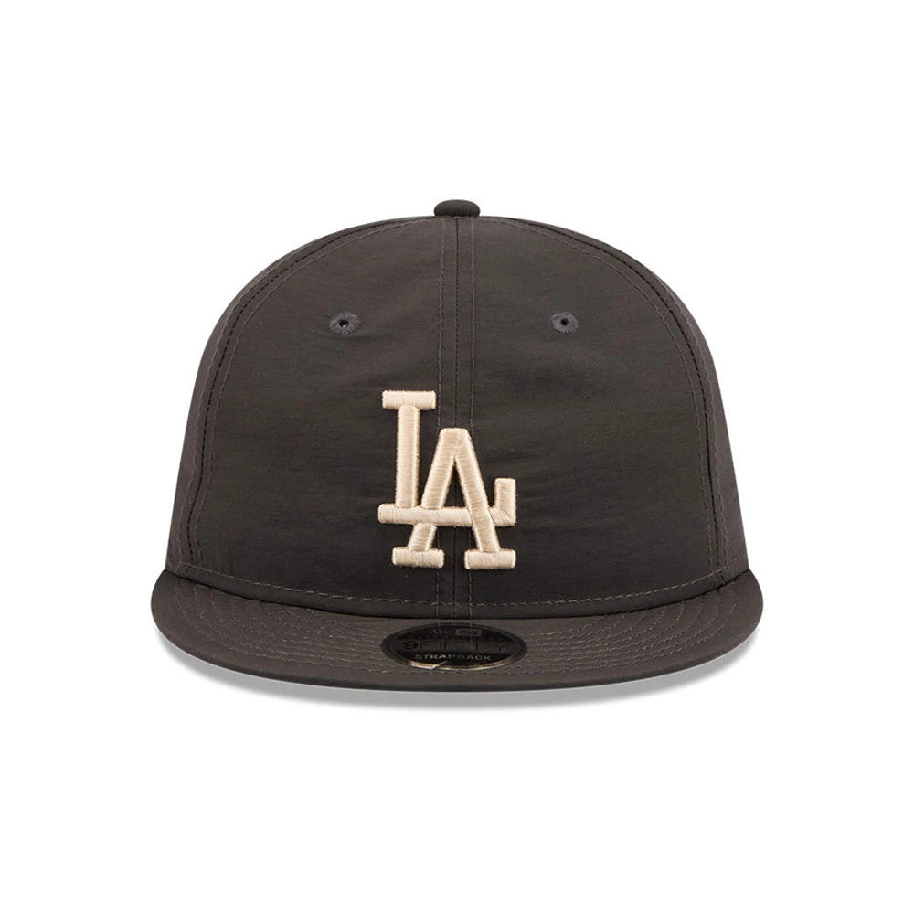 LA Dodgers MLB Nylon Black Retro Crown New Era 9FIFTY Adjustable Cap, front view showing the raised embroidered cream LA logo on the front panel, with a flat black visor and a 9FIFTY size sticker centrally placed on the visor.