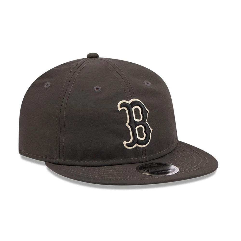 Boston Red Sox MLB Nylon Black Retro Crown New Era 9FIFTY Adjustable Cap, front view showing a white embroidered B logo on the front panel, black flat visor with a 9FIFTY size sticker, and matching eyelets on the structured crown.