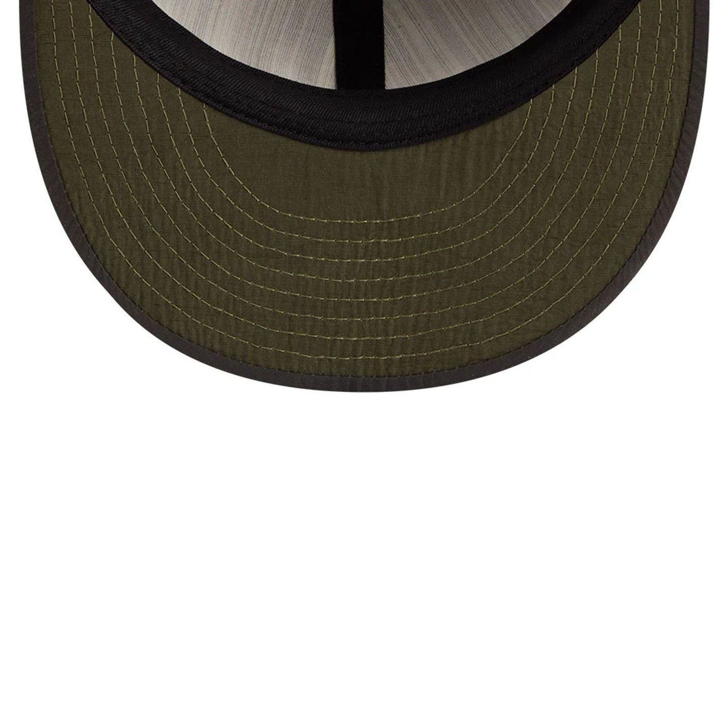 Pictured is this MLB Nylon Boston Red Sox Retro Crown 9FIFTY cap in black. 7