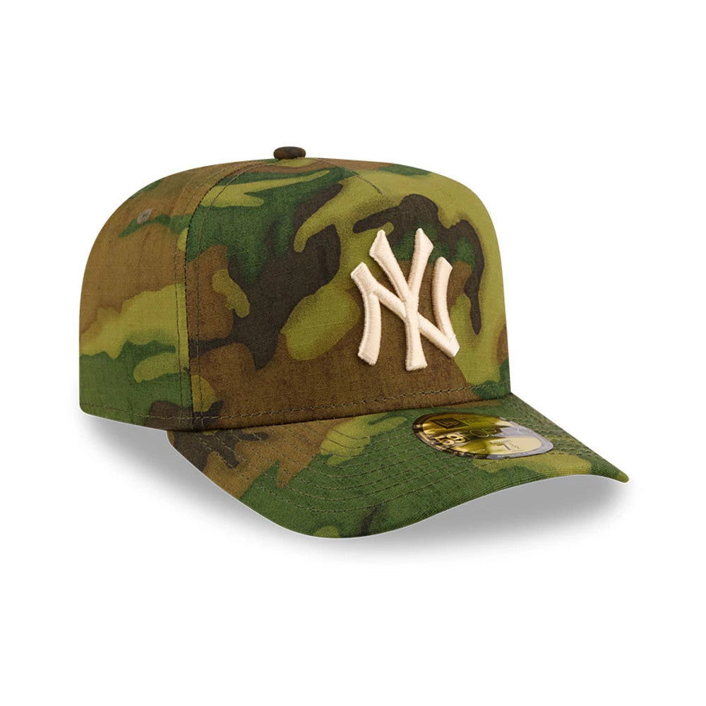 New York Yankees MLB Ripstop Camo New Era 59FORTY A-Frame Fitted Cap, front view showing the beige embroidered NY logo on the camo print crown, with a curved green visor and a 59FORTY size sticker on the upper right side.
