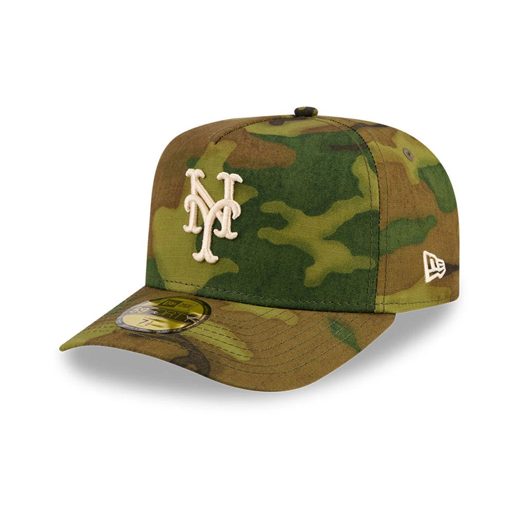 New York Mets MLB Ripstop Camo New Era 59FORTY A-Frame Fitted Cap, three-quarter view showing cream white raised embroidery NY logo on the front panel, camouflage pattern on a structured crown, and New Era flag logo on the left side.