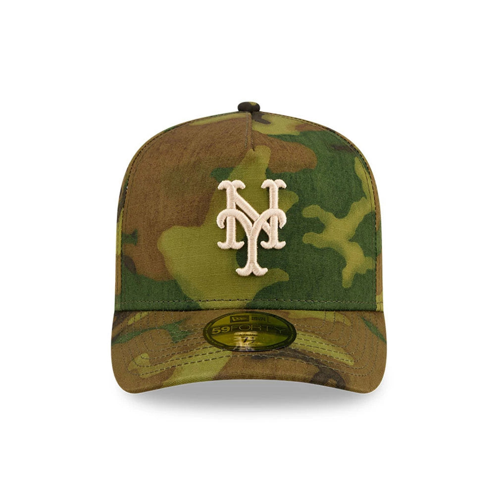 New York Mets MLB Ripstop Camo New Era 59FORTY A-Frame Fitted Cap, front view showing the raised white embroidered Mets logo on the structured camo crown, with a matching camo visor and a gold 59FORTY size sticker on the visor.