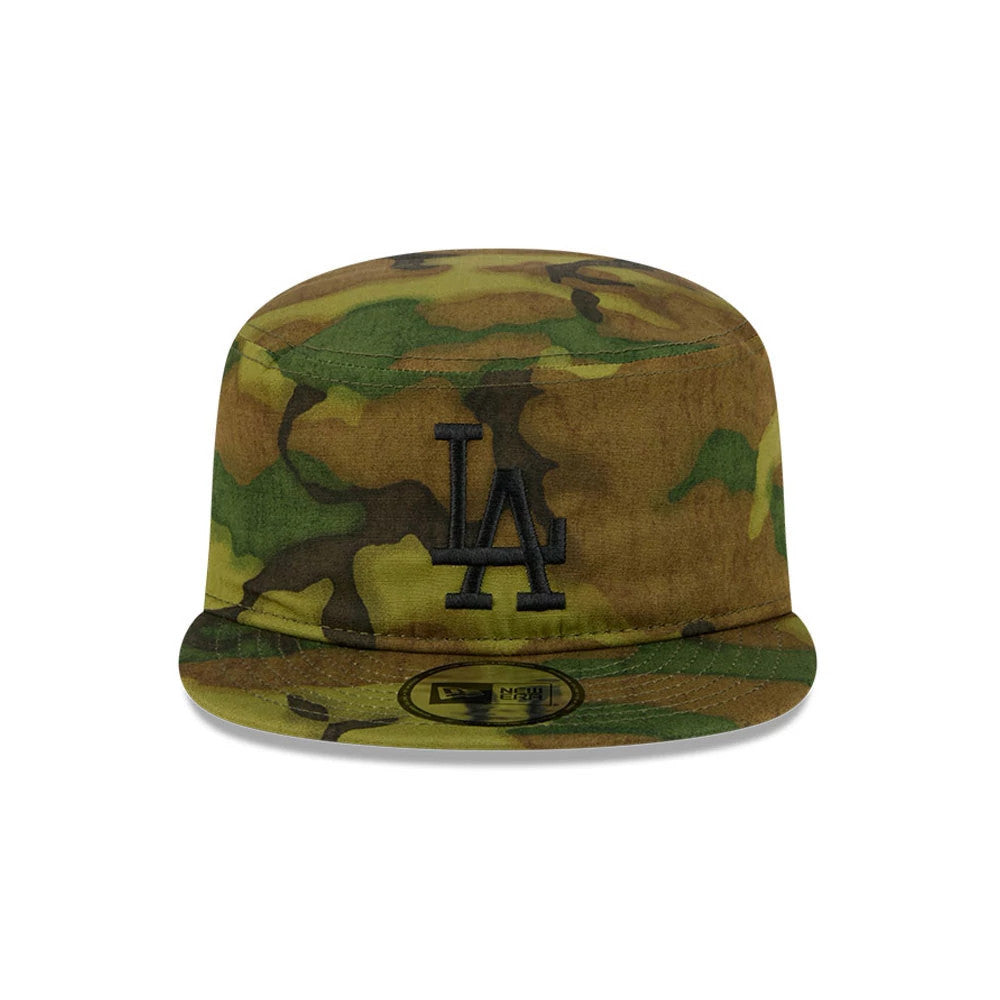 New Era LA Dodgers MLB Ripstop Camo Painter Cap, front view showing a black embroidered LA logo on the camo-patterned crown, with a matching camo flat visor and a New Era 59FIFTY size sticker on the centre of the visor.