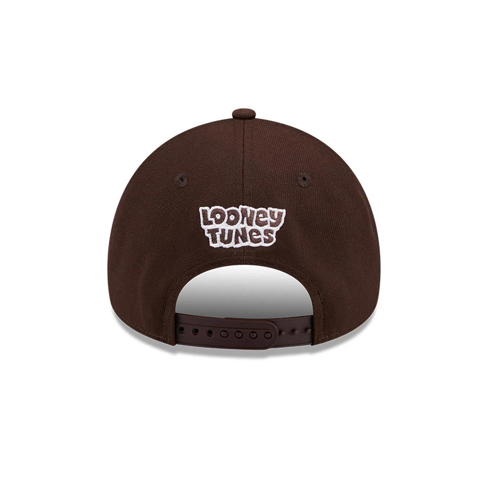 Pictured is this MLB X Looney Tunes San Diego Padres 9FORTY A-Frame Adjustable cap in dark brown. 5