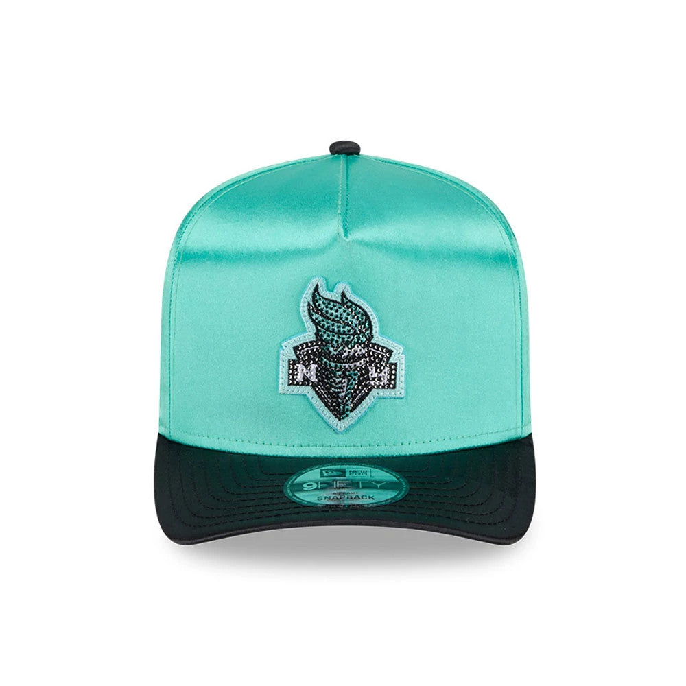 Liberty WNBA Draft 2026 Pastel Green New Era 9FIFTY A-Frame Snapback Adjustable Cap, front view showing a raised black and pastel green Liberty logo embroidered on the front panel, with a contrasting black visor and a 9FIFTY size sticker.