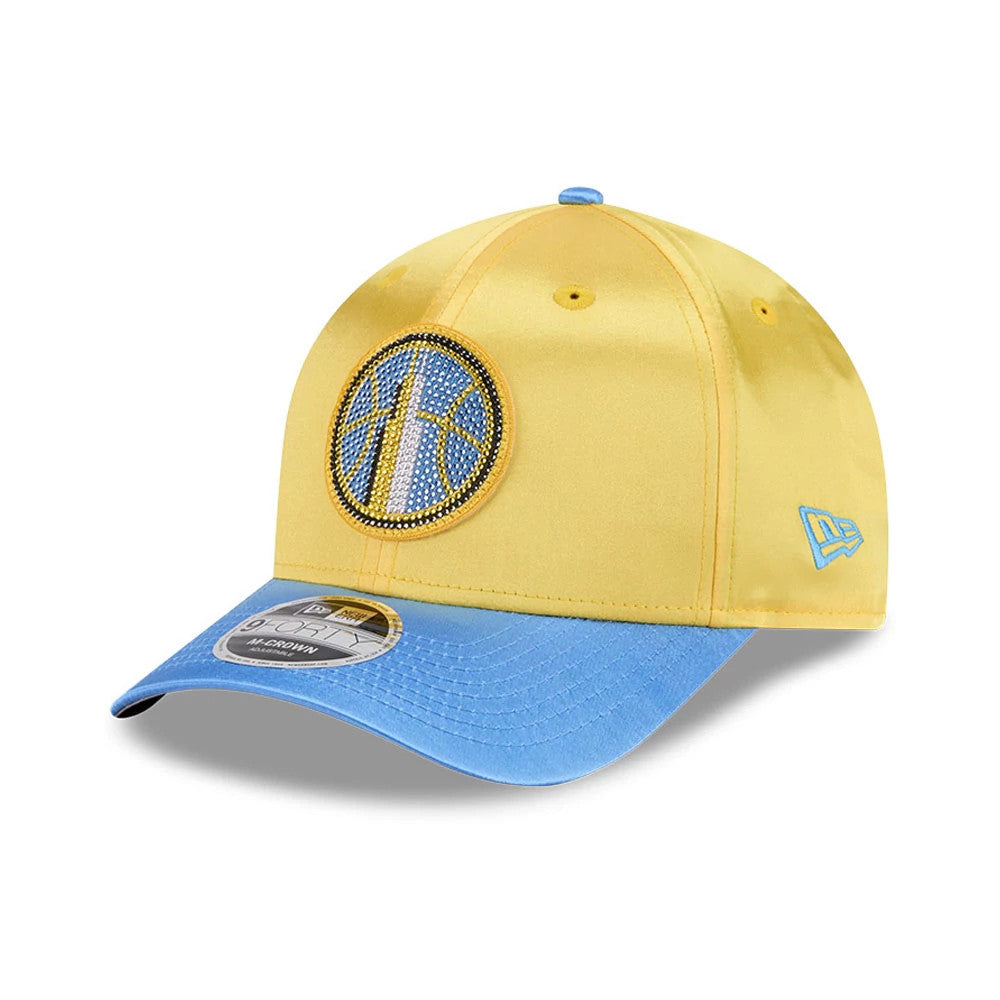 Chicago Sky WNBA Draft 2026 Yellow New Era 9FORTY M-Crown Adjustable Cap, three-quarter view showing a blue and white embroidered Chicago Sky basketball logo on the yellow front panel, a blue curved visor with a 9FORTY size sticker.