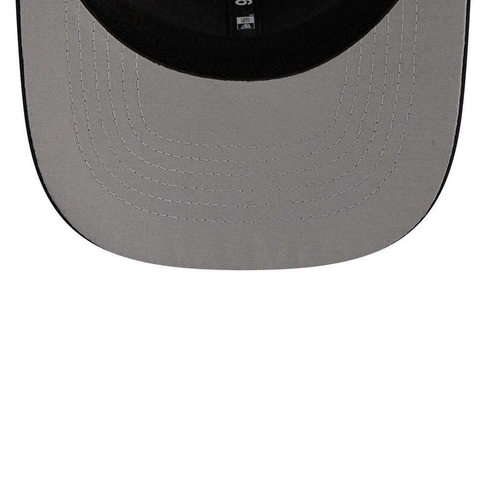 Memphis Redbirds MiLB La Copa 2026 Navy New Era 9SEVENTY Stretch Snap Adjustable Cap, inside view showing the grey undervisor, black sweatband, and black taping with a New Era logo and size information along the centre seam.