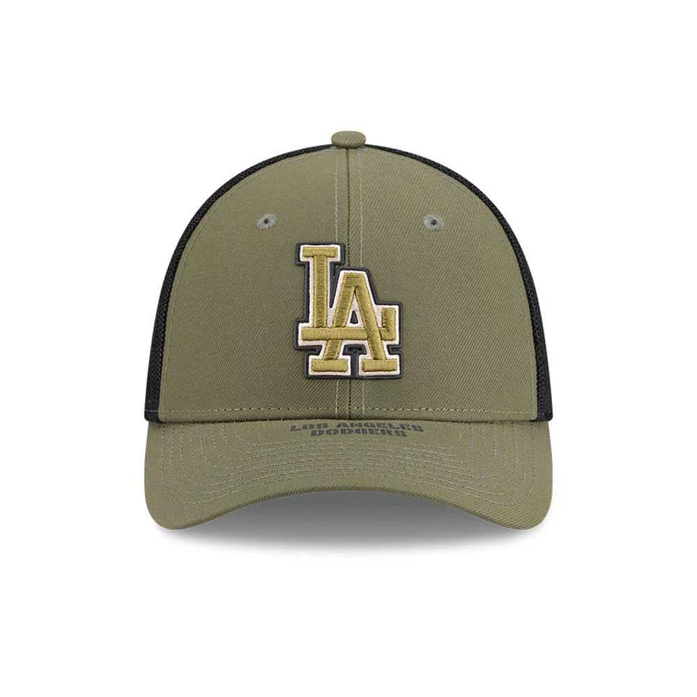 Pictured is this MLB Armed Forces Day 2026 LA Dodgers 39THIRTY M-Crown Stretch Fit cap in green. 2