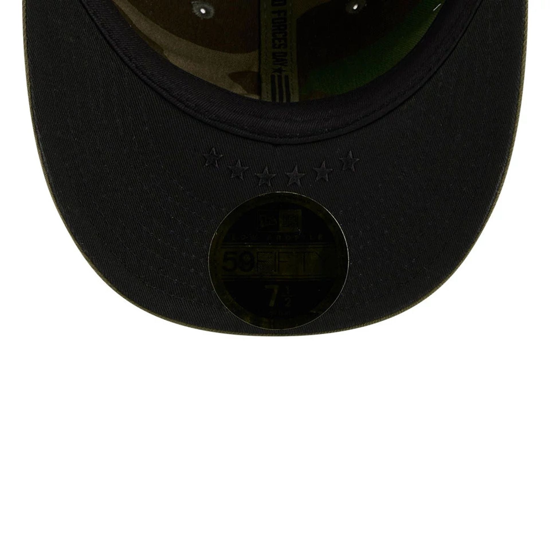 Pictured is this MLB Armed Forces Day 2026 New York Yankees Low Profile 59FIFTY Fitted cap in green. 2