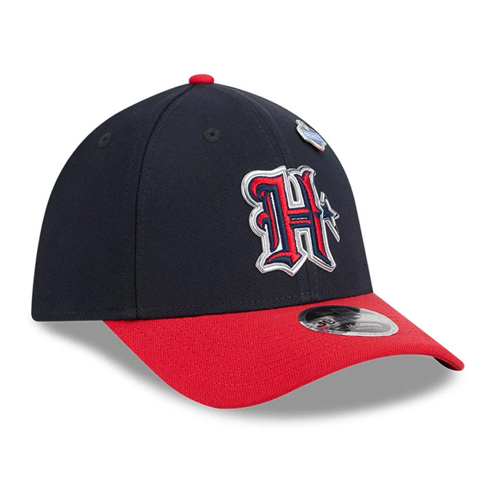 Houston Texans NFL Draft 2026 Navy New Era 39THIRTY M-Crown Stretch Fit Cap, three-quarter view showing a raised embroidered H logo on the navy front panel, contrasting red curved visor and black 39THIRTY size sticker.