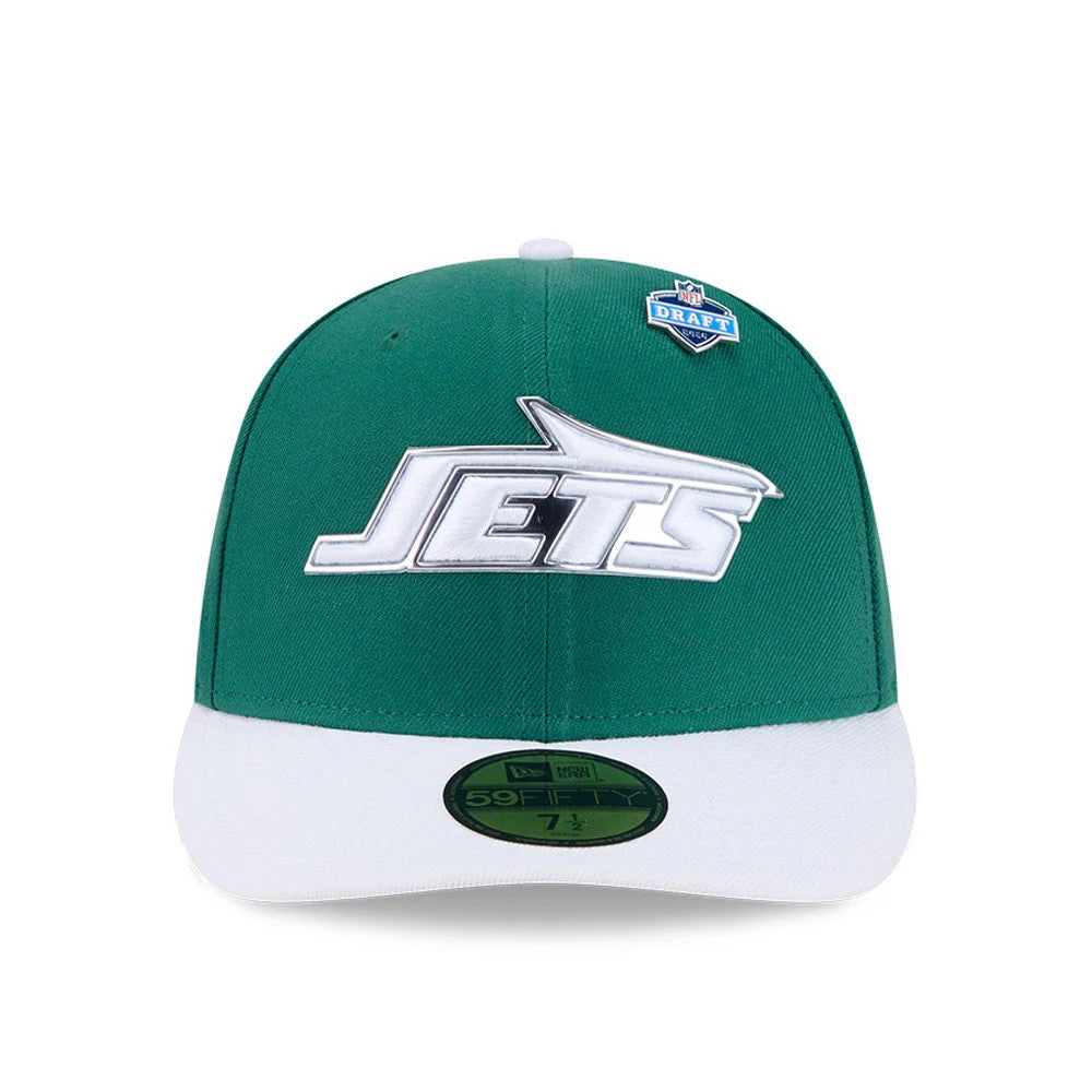 New York Jets NFL Draft 2026 Green New Era 59FIFTY Fitted Cap, front view with a large silver and white embroidered Jets logo on the green crown, an NFL Draft shield on the top, and a flat white visor with a gold 59FIFTY size sticker.