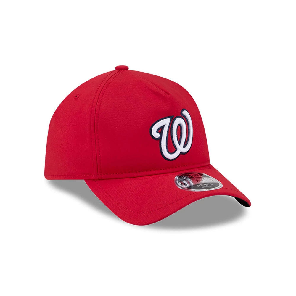 Washington Nationals MLB Quickstrike Red New Era 9FORTY Apex Adjustable Cap, three-quarter view showing the white and navy embroidered W logo on the front panel, curved red visor and the 9FORTY size sticker on the top of the visor.